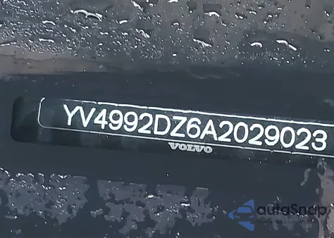 2010 Volvo Xc60 T6/T6 R-Design z USA, uszkodzony, nr VIN YV4992DZ6A2029023